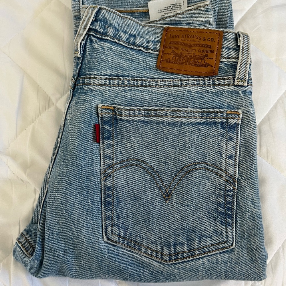 Levi's Wedgie Straight Jeans